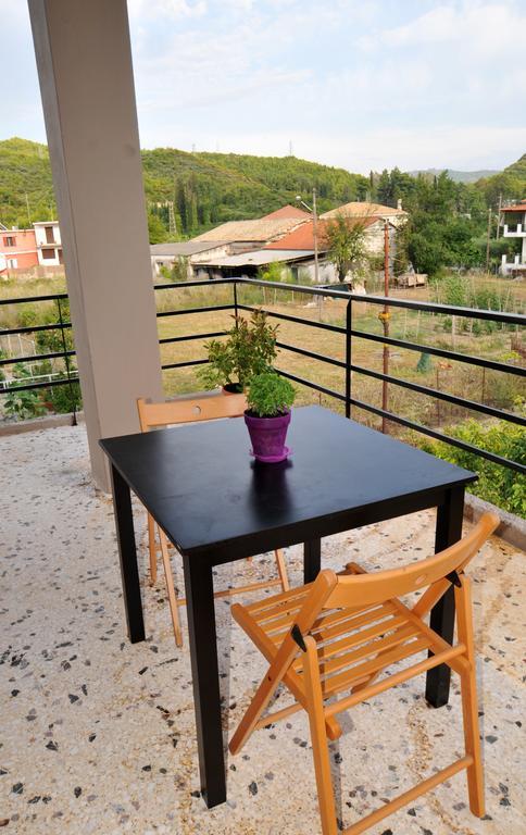 Appartement Mellia à Olympie Extérieur photo